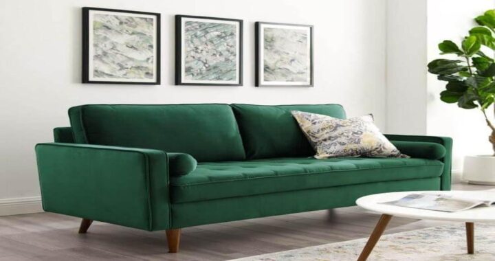 What are the factors to be kept in mind while choosing an upholstery sofa